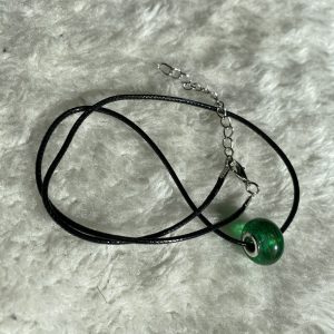 Halskette mit Anhänger